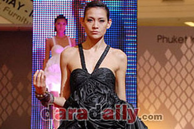 เอ๊ะ!ยังไง โย เมินเคี้ยวหญ้าอ่อน แต่ควง แอนดรู ดูหนังหม่ำข้าวแบบพี่น้อง