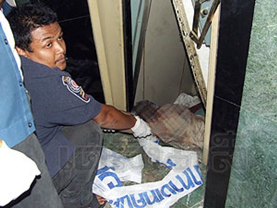 สลิงลิฟต์ขาดแม่เฒ่าดิ่งชั้น16ดับ
