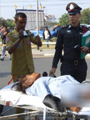 พ่อพาลูก9 ขวบโบกรถไปรพ.ไม่มีใครรับหนาวตายคออก