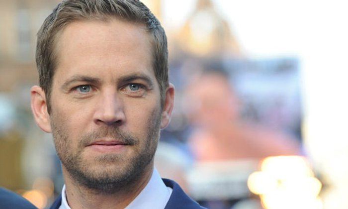 Paul Walker พระเอก Fast & Furious รถคว่ำเสียชีวิต