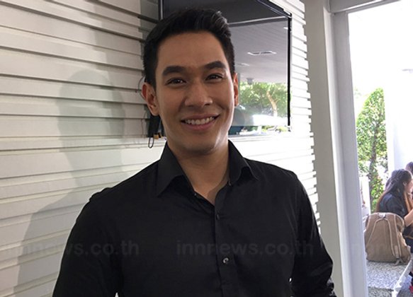 อ๋อมไม่เสียเซลฟ์คนติดูโทรมแจงเป็นมุมภาพ