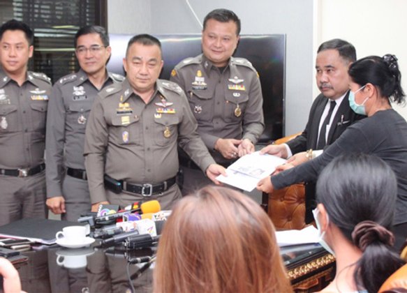 สงกานต์พาญาติด.ญ.14พบศรีวราห์ให้ข้อมูลเพิ่ม