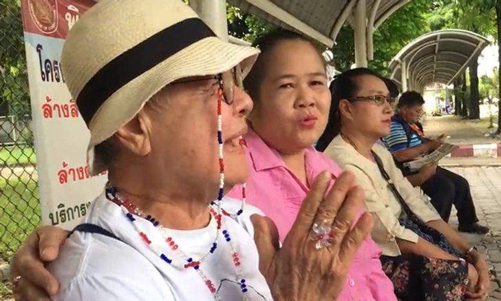 ลูกศิษย์ร่ำไห้ รอเยี่ยม อดีตพระพุทธะอิสระ