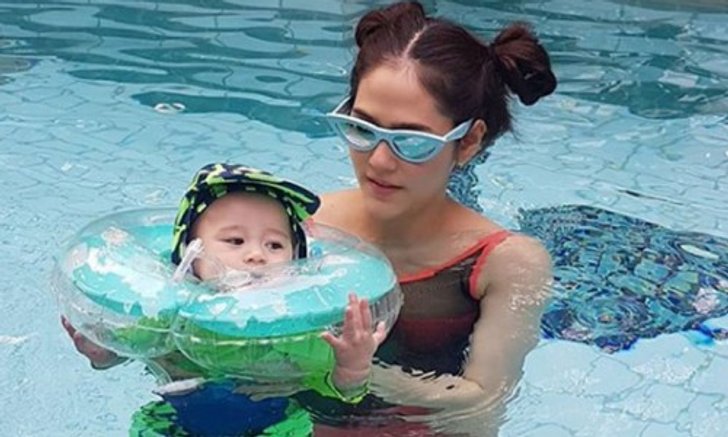 แม่ลูกฟิตพอกัน น้องสายฟ้ากับแม่ชมพู่