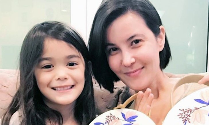 "ธัญญ่า" กลั้นใจส่ง "น้องลียา" เรียนต่างประเทศ ต้องอดทนเห็นน้ำตาลูกสาว เพื่ออนาคตของเขา