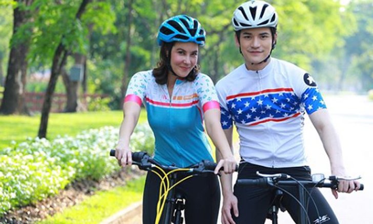 "เต๋า เศรษฐพงศ์" ยกมือไหว้ขำๆ หลัง "เป๊ก สัณชัย" คอมเมนต์แซว "ธัญญ่า" ลงรูปคู่ตัวเอง