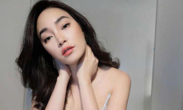 "เมย์ พิชญ์นาฏ" ลงภาพรถคันใหม่ แต่ช่อดอกไม้ที่วางไว้แย่งซีน