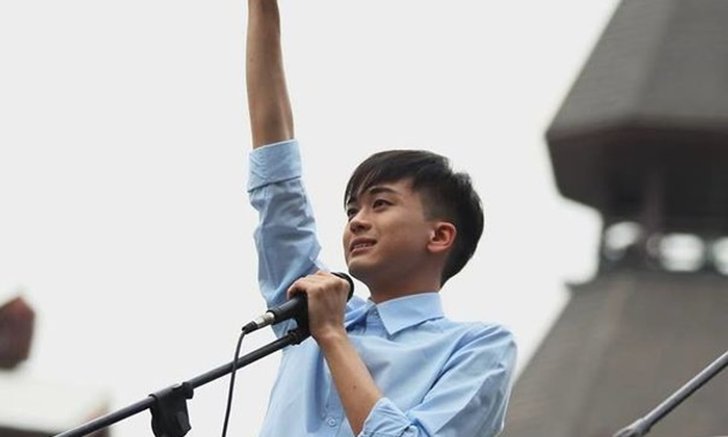 คุมตัว "กาณฑ์ พงษ์ประภาพันธ์" นักกิจกรรมโพสต์ประวัติศาสตร์ต่างประเทศ จ่อฝากขังศาล