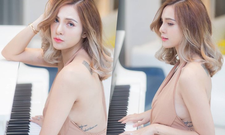"อุ้ม ลักขณา" เซ็กซี่แบบเผลอๆ ในชุดโนบรา รอยสักมุมข้าง ทำเอาโฟกัสผิดจุด