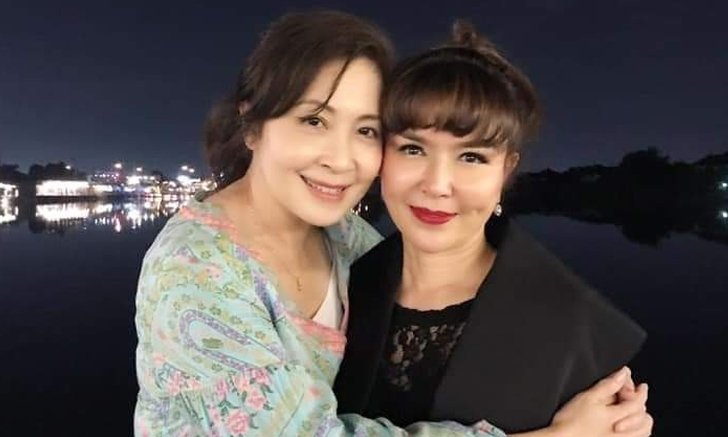 สวยไม่สร่าง "กบ อนุสรา" อดีตนางเอกแถวหน้ายุค 80's ถ่ายรูปร่วมเฟรม "กวาง กมลชนก"