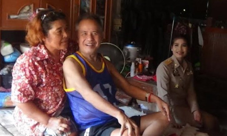 นายอำเภอสามโก้บุกเยี่ยม "นพพร เมืองสุพรรณ" อดีตนักร้องลูกทุ่งดัง