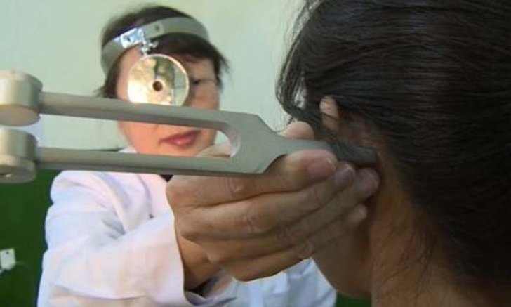 สาวจีนเกิดอาการประหลาด หูดับไม่ได้ยินเฉพาะเสียงผู้ชาย