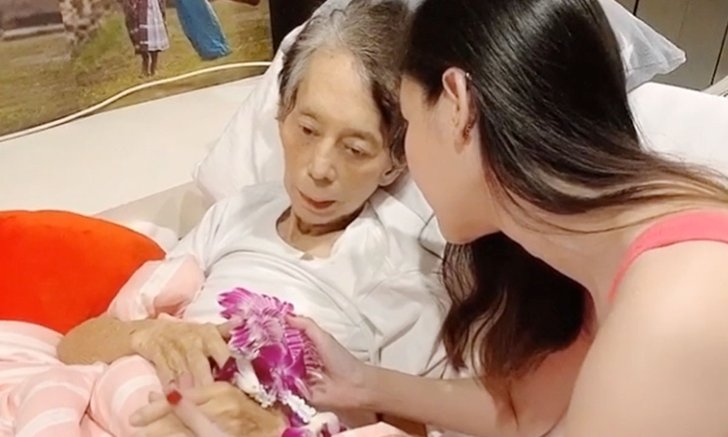 "แตงโม นิดา" เผยโมเมนต์สุดซึ้ง "คุณพ่อโส" อวยพรวันเกิด อบอุ่นไปถึงหัวใจ (มีคลิป)