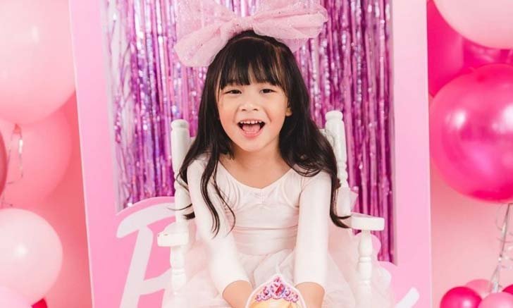"เบนซ์ พรชิตา" จัดงานวันเกิดให้ "น้องปริม" อายุครบ 5 ขวบ เริ่มโตเป็นสาวสวยแล้ว