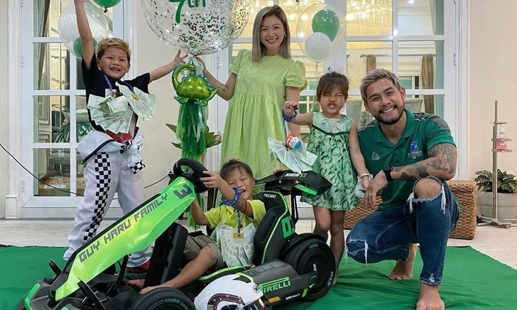 คุณแม่ลูกสี่