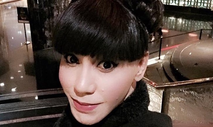 "มัม ลาโคนิค" เพิ่งตรวจลอตเตอรี่ เห็นแล้วเสียดายแทน เฉียดรางวัลที่ 2 แค่ตัวเดียว