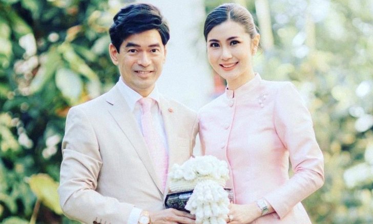 งดงามมาก "จ๊ะจ๋า" ควงแขนสามี "จิ๊บ วสุ" เข้าเฝ้าสมเด็จพระสังฆราชฯ สิริมงคลชีวิตคู่