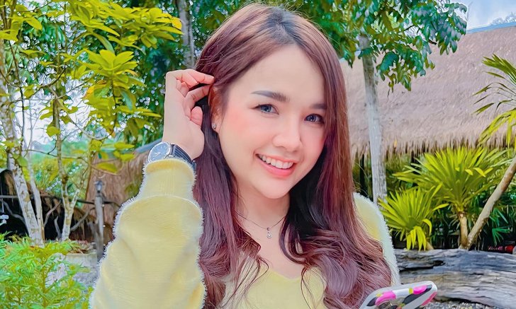 "เจนนี่ ได้หมดถ้าสดชื่น" ยิ่งท้องแก่ยิ่งสวย ลุคนี้หวานแอบแซ่บ โชว์หน้าท้องขาวจั๊วะ