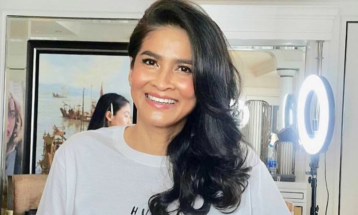 "แม่อรศรี" เคลียร์ประเด็นคาใจ "มาร์กี้-มารีน่า" พี่น้องหน้าคนละแนว มีพ่อคนเดียวกันรึเปล่า?