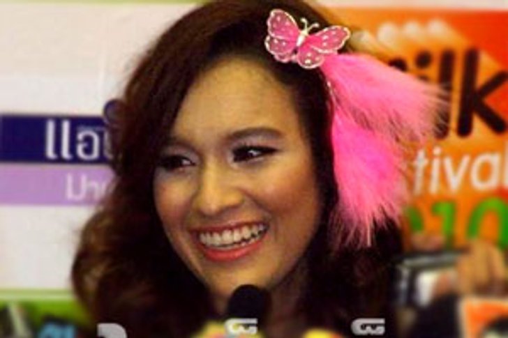 หยาด รับห่าง เอส โต้แม่ไม่ปลื้ม