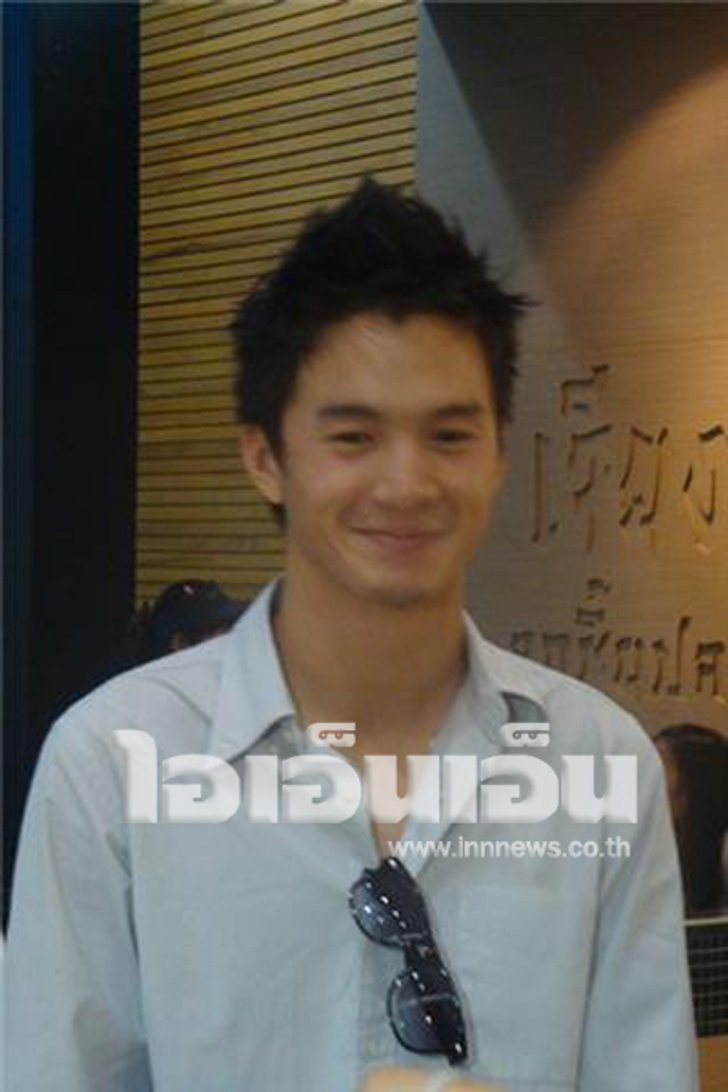 เผยโฉม "เอ็ม" แฟนหนุ่มตี๋หล่อ ปอย ตรีชฎา