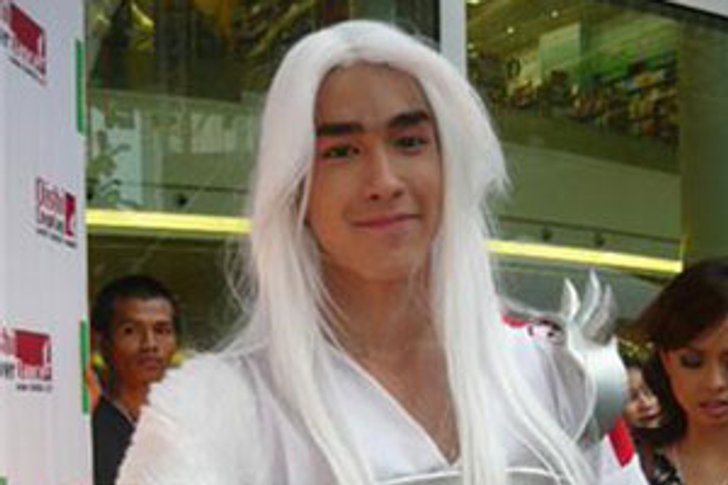 ณเดชน์ ฮอต! ไม่หวั่นรุ่นพี่เขม่นแย่งงาน