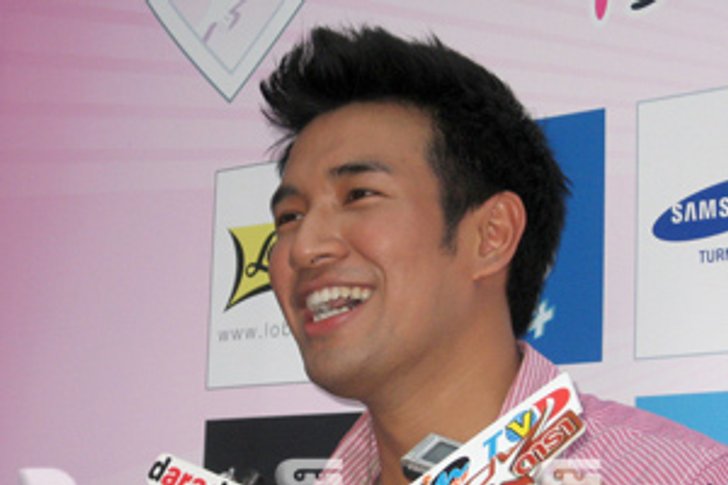เกรทโต้พาจินนี่ขึ้นคอนโดเมินข่าวคู่เกย์