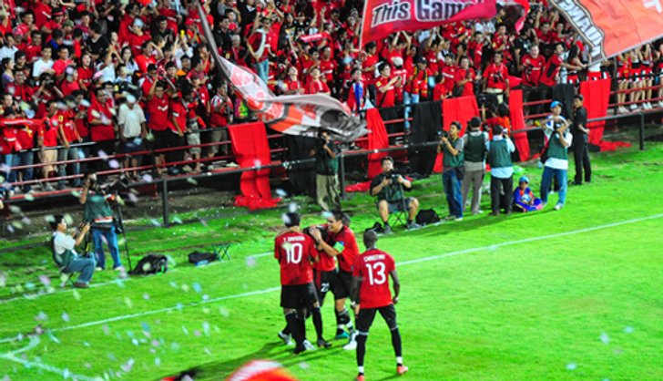 เมืองทองแซงเฮ2-1ฉลองแชมป์ไทยลีกยิ่งใหญ่