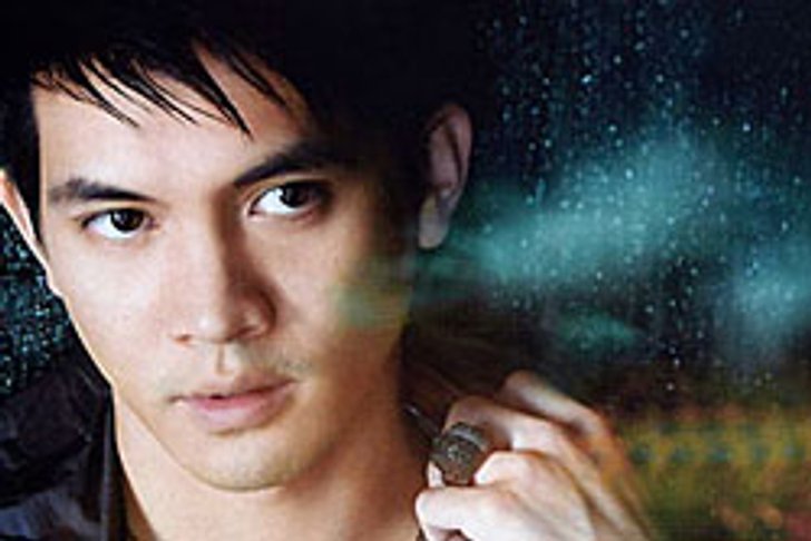 เคน ธีรเดช สุดยอดพระเอกดังแห่งยุค