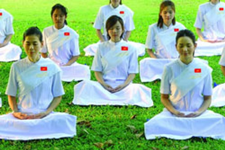 กมธ.ศาสนาฯ ชวนหญิงไทยบวชอุบาสิกาแก้ว ๑ ล้านคน ฟื้นฟูพระพุทธศาสนา รักษาวัฒนธรรมชาวพุทธ