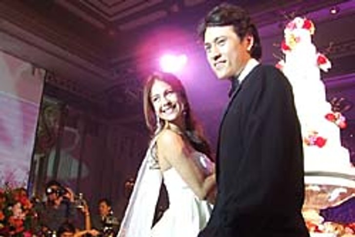 ประมวลภาพงานแต่งพอลล่า-เอ็ดเวิร์ด
