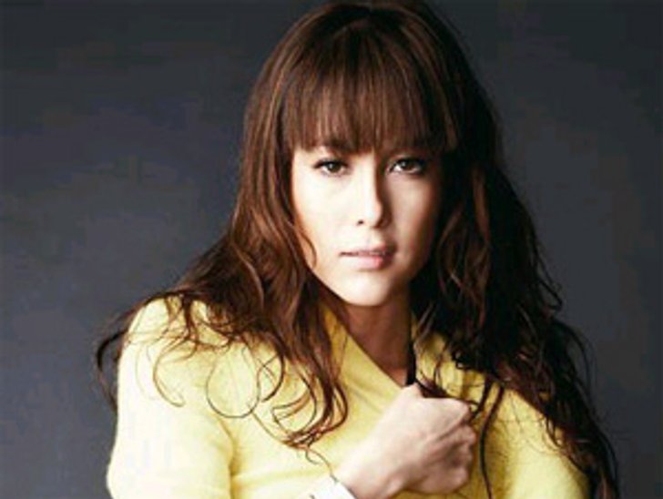 พอลล่าฟุ้งธุรกิจรุ่ง-รักแฮปปี้ยังไม่พร้อมแต่ง