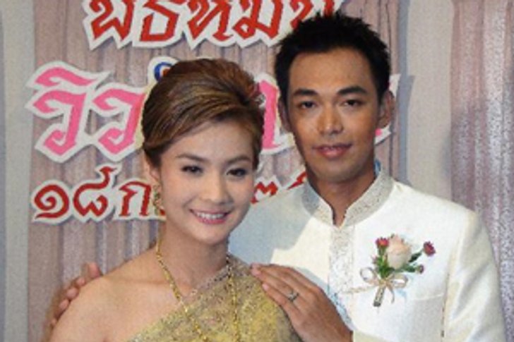 ยินดี! วิว เยาวภา เข้าพิธีหมั้นแฟนหนุ่มแล้ว