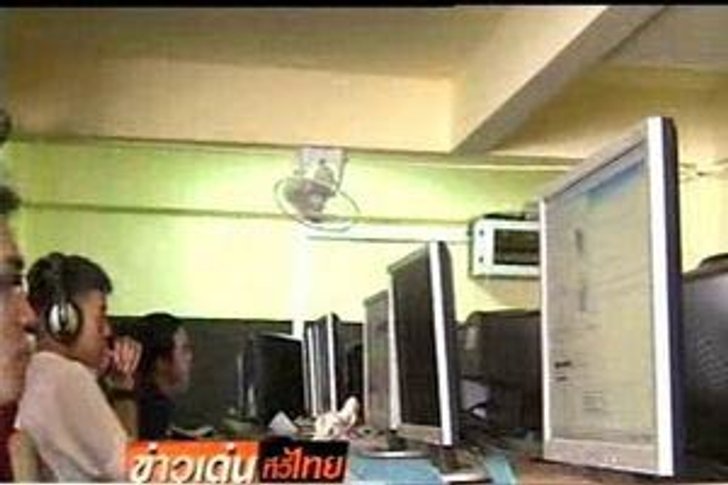 คนรุ่นใหม่ไม่เชื่อ Social network ทำภาษาเสื่อม