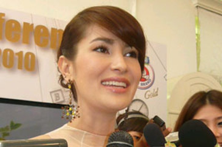 แอน เผยรอลุ้นภายใน 2 ปี รอ เอ ขอแต่ง