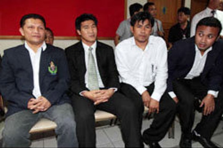 ชทพ.เปิดตัว4นักมวยดัง สมรักษ์-เขาทราย ลง ส.ส.