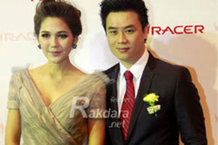 ชมพู่ หมอดูทักเป็นสะใภ้รังสีสิงห์พิพัฒน์
