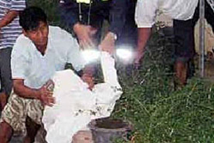 อนาถ!แม่ใจยักษ์รีดลูกทิ้งวัดเพชรเกษม48