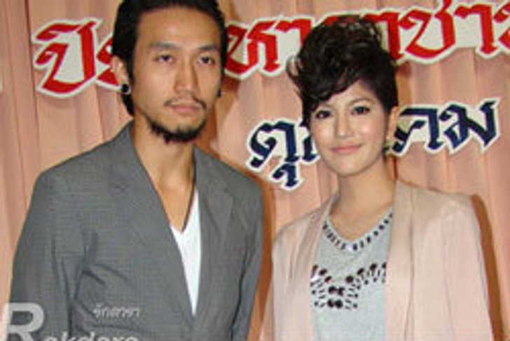 ก้อย รัชวิน พา ตูน เจอครอบครัว แม่ปลื้มเป็นแฟนคลับ