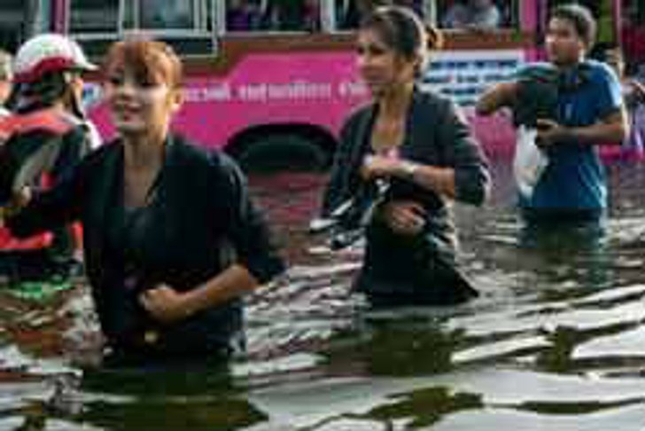 กทม.ประกาศอพยพ บางกอกน้อย จอมทอง บางบอน จุดที่น้ำสูง