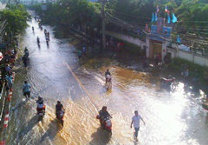 ผวา! น้ำเจ้าพระยาเอ่อท่วม กทม.ฉับพลัน