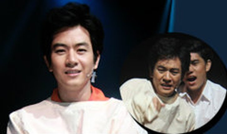 คลั่งรัก! โทนี่ ลุยเก็บเงินแต่ง เพชร จนเป็นบ้า