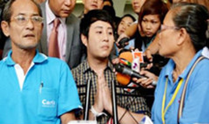 หมอป็อบ กราบพ่อแม่พริตตี้สาว อ้างฉีดให้คนอื่นไม่มีปัญหา