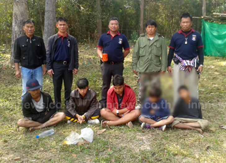 รวบเด็กหนองคายวัย12พร้อมพวกดมกาว