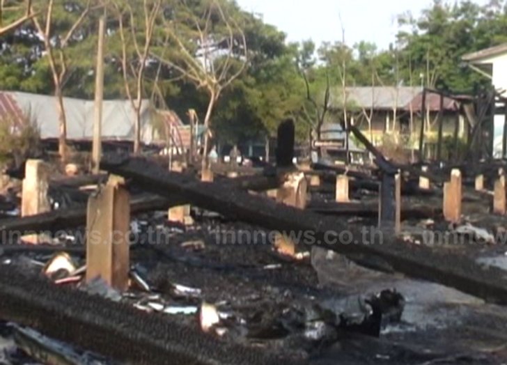 ไฟไหม้โรงเรียนอ.กาบเชิงสุรินทร์ค่าเสียหาย5ล.