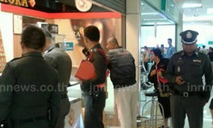 โจรควงปืนจี้ร้านทองออโรร่า โลตัสหลักสี่