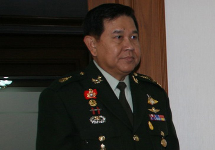 ผบ.สส.ขอบคุณขรก.ปฏิบัติตามนโยบายคสช.