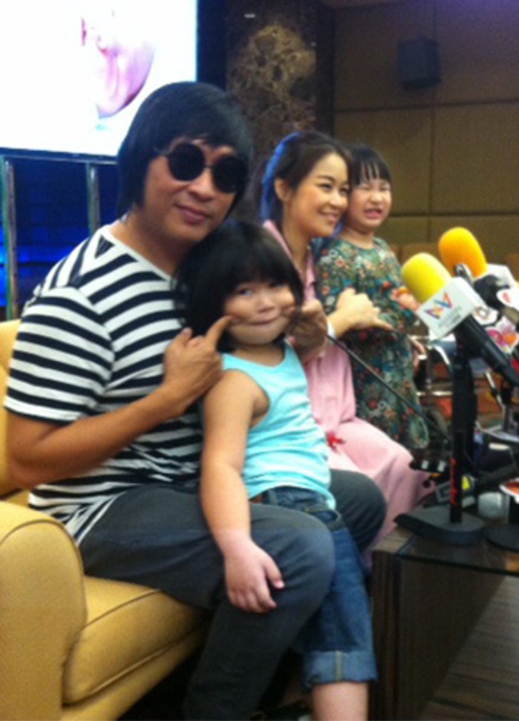เปิ้ล นาคร ควงจูนแถลงคลอดออกู๊ด โวยังไม่ปิดอู่