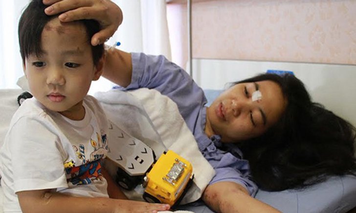 เผยนาทีชีวิต "แม่น้องรีออง" คานทับร่างพร้อมลูก