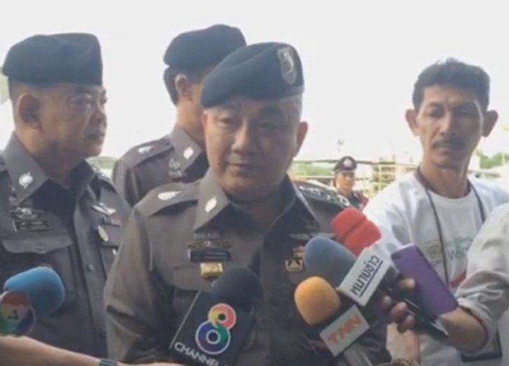 ศาลทหารยกคำร้องหมายจับศักรินทร์ชี้ไม่หลบหนี